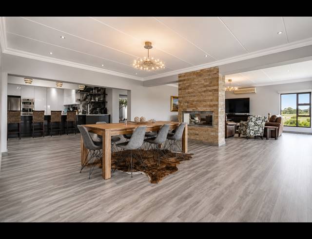 4 BEDROOM HOUSE FOR SALE IN THREE RIVERS EAST